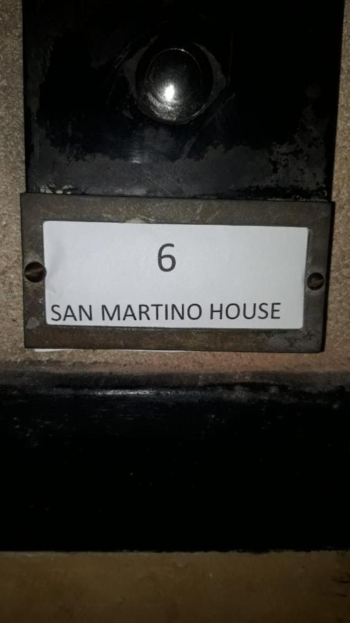 Affittacamere "San Martino Rooms" Genoa Exterior photo
